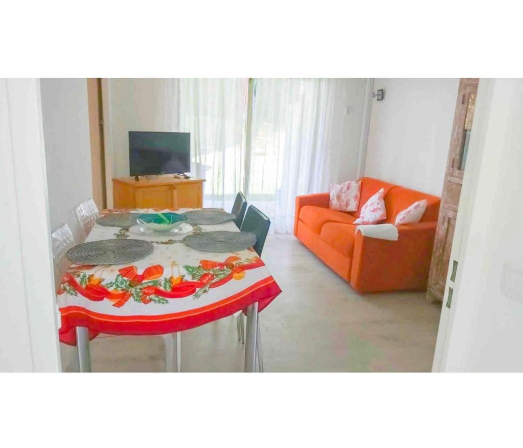T2 A/C Cote D'Azur, Piscine, Plage A 350M, Wifi Vallauris Exteriör bild